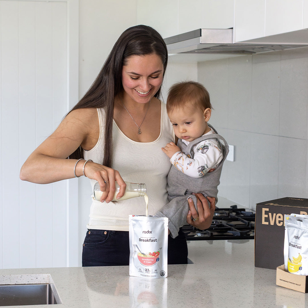 Original Dairy Breakfast - Strawberries &amp; Cream / 400 kcal (8 Pack)